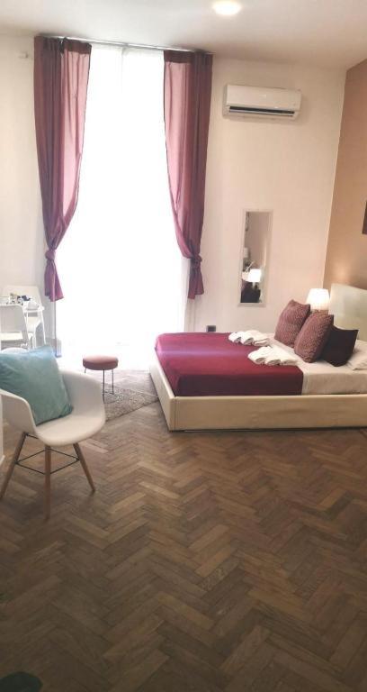 Domus Luigi Leone 2 Bed & Breakfast Napoli Eksteriør bilde